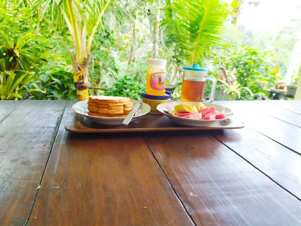 Rumah Irak Et Kadek Bali Ubud Exterior foto